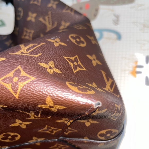 Louis Vuitton Brown Monogram Tote Bag - Picture 8 of 10